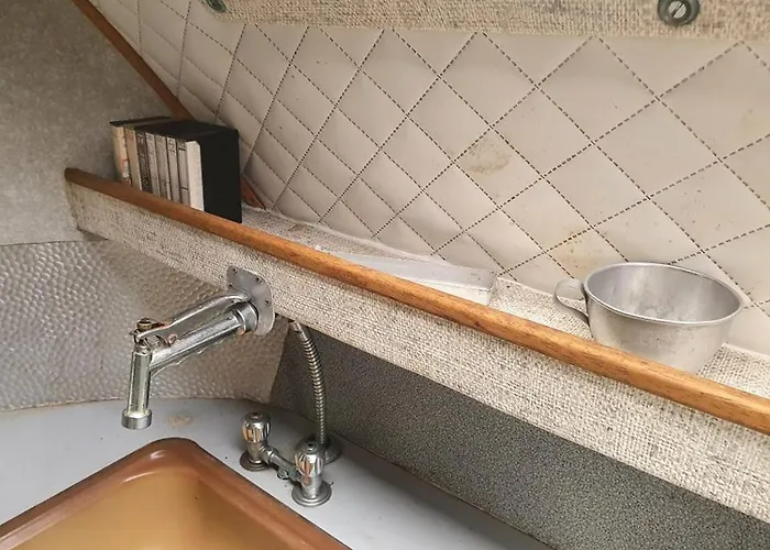 La Bulle Du Temps - Clemenson 1979 Hotel Perrou